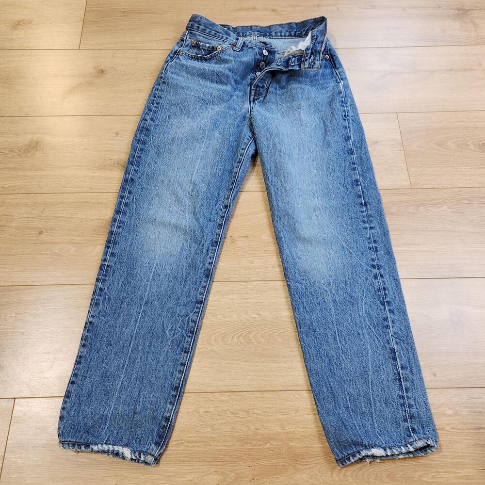 Levis Premium 501 Jeans Womens 26x31 Medium Blue Mid Rise Distressed Denim
